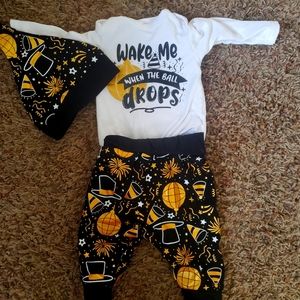 O-3 Month New Years Eve outfit